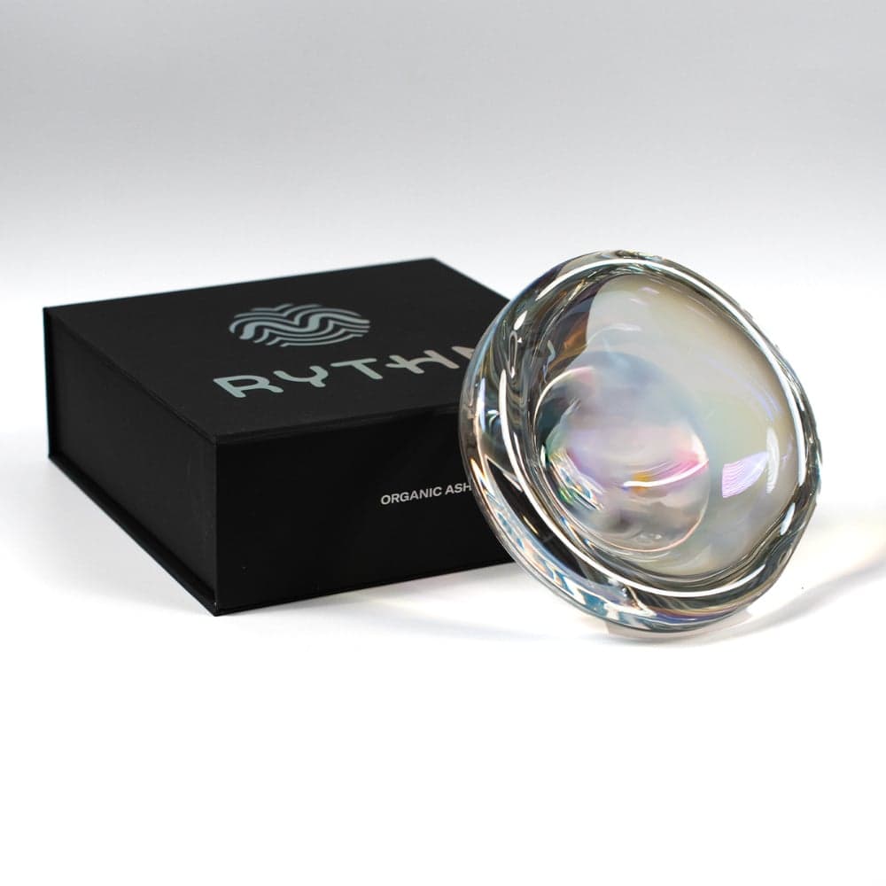 RYTHM – Organic Glass Ashtray - Clear/Iridescent