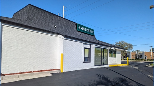 RISE Dispensaries Dunnellon storefront-D.webp
