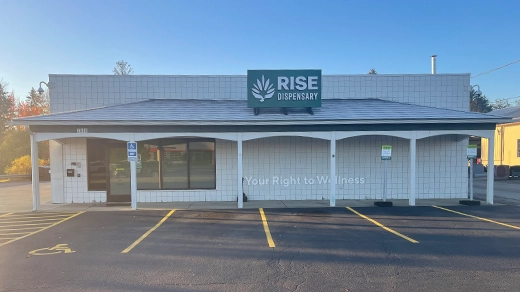 Exterior of RISE Hermitage PA medical marijuana dispensary in Pennsylvania.