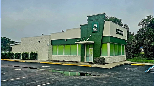 RISE Dispensaries Crystal River storefront-D.webp